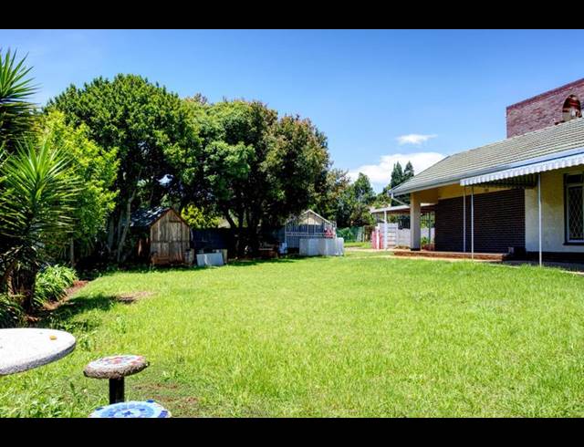 4 BEDROOM PROPERTY TO RENT IN MONTGOMERY PARK